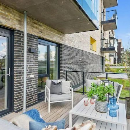 Scandpoint Apartment Fornebu Near Sea Front With Outdoor Walk! Stabekk Exterior foto