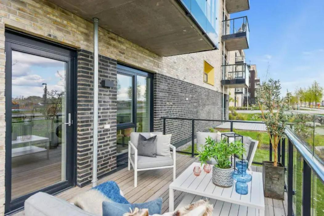Scandpoint Apartment Fornebu Near Sea Front With Outdoor Walk! Stabekk Exterior foto
