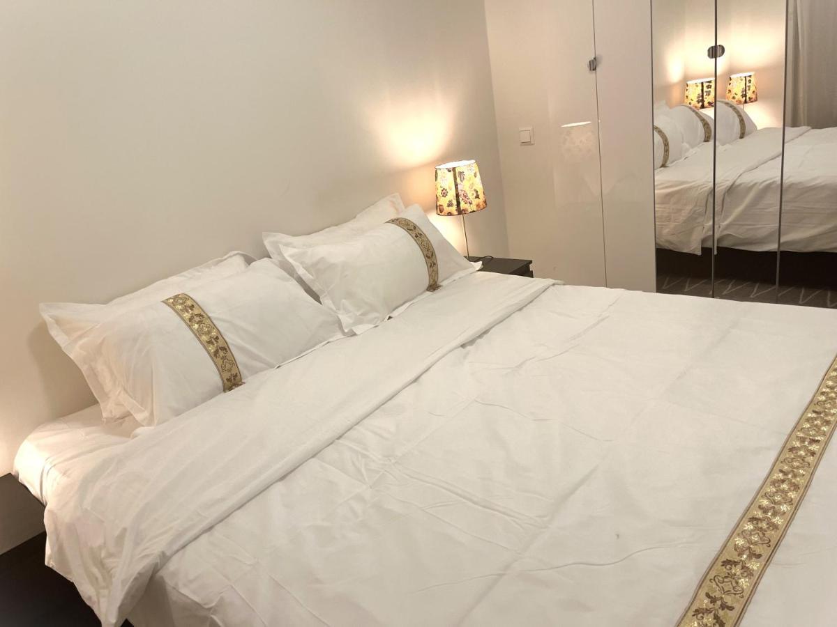 Scandpoint Apartment Fornebu Near Sea Front With Outdoor Walk! Stabekk Exterior foto
